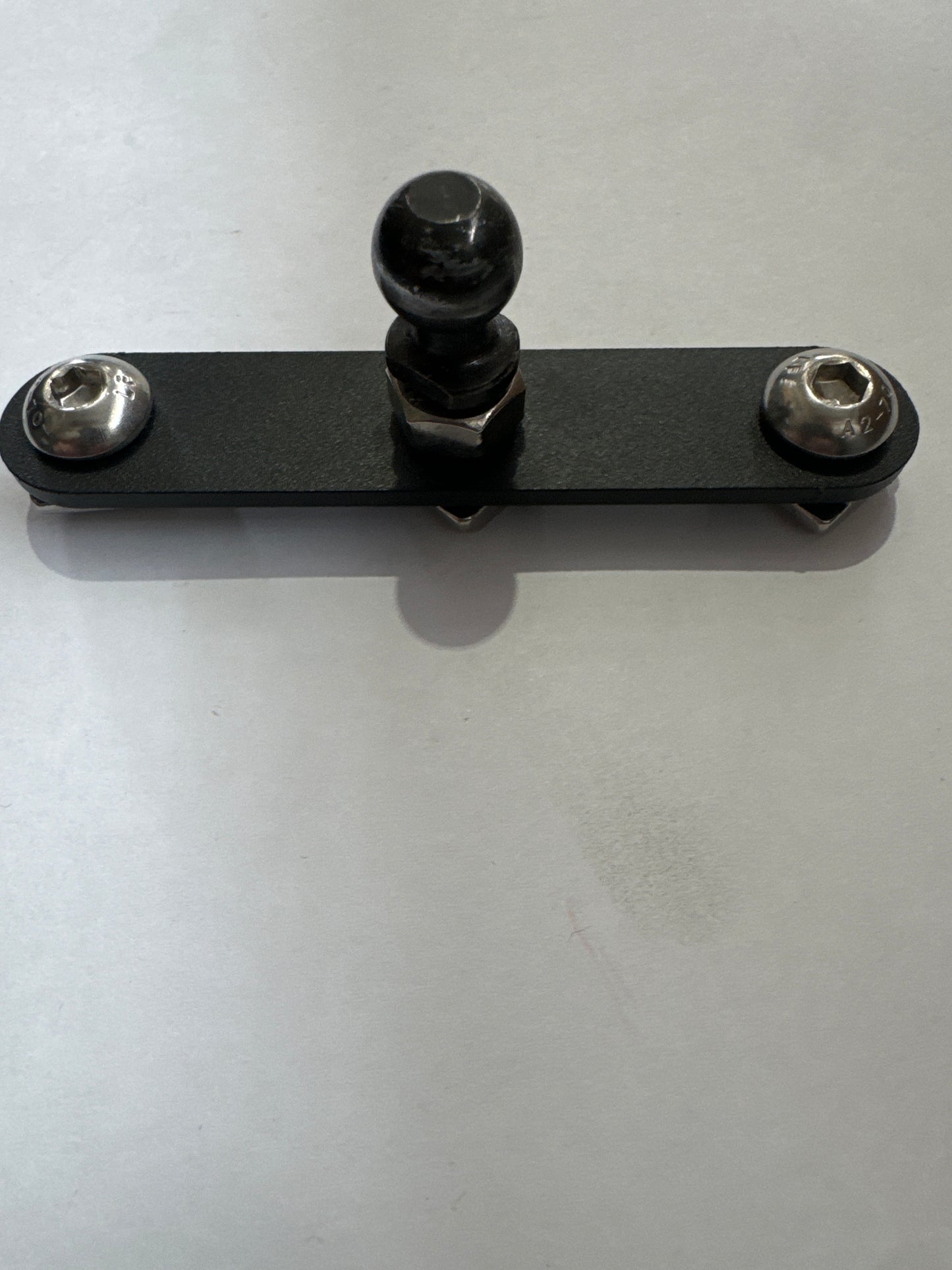 Strut Receiver Thread Ball (uni) - Outback Tourer
