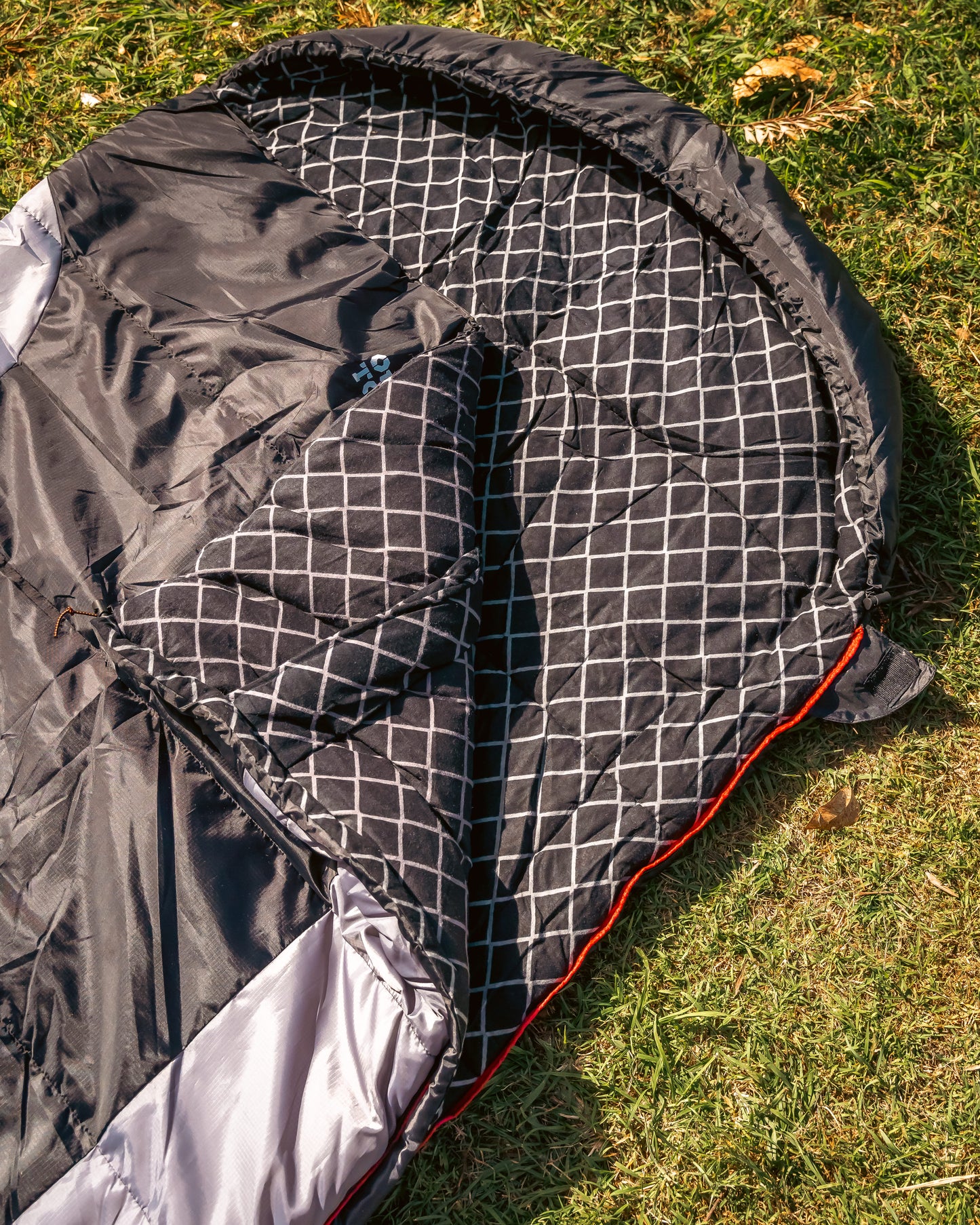 Sleeping bag 1100 -12°C polyester