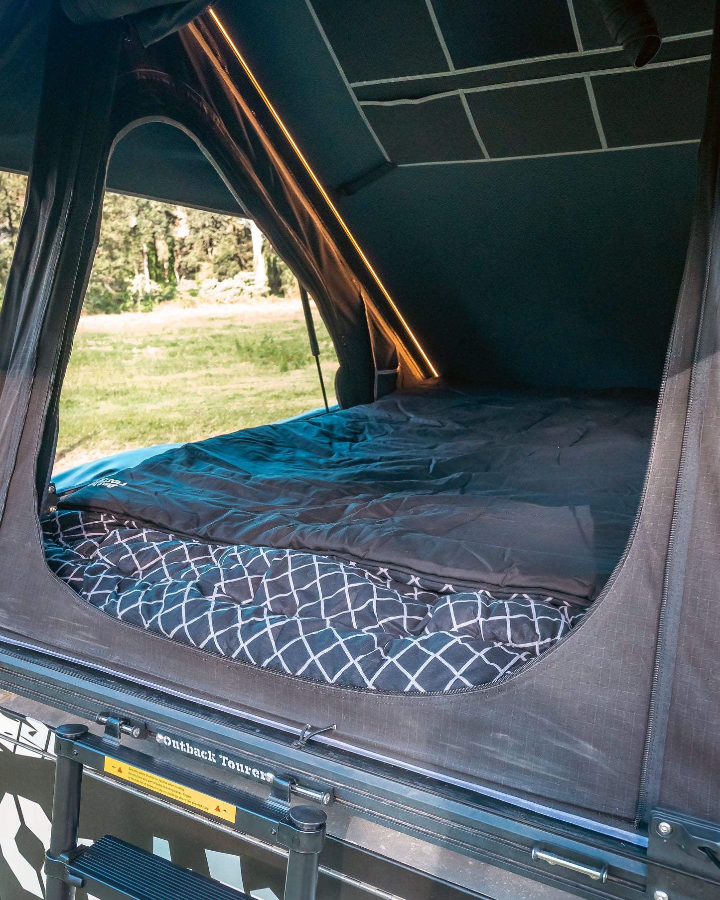 Sleeping Bag 1100 Premium Canvas - Outback Tourer