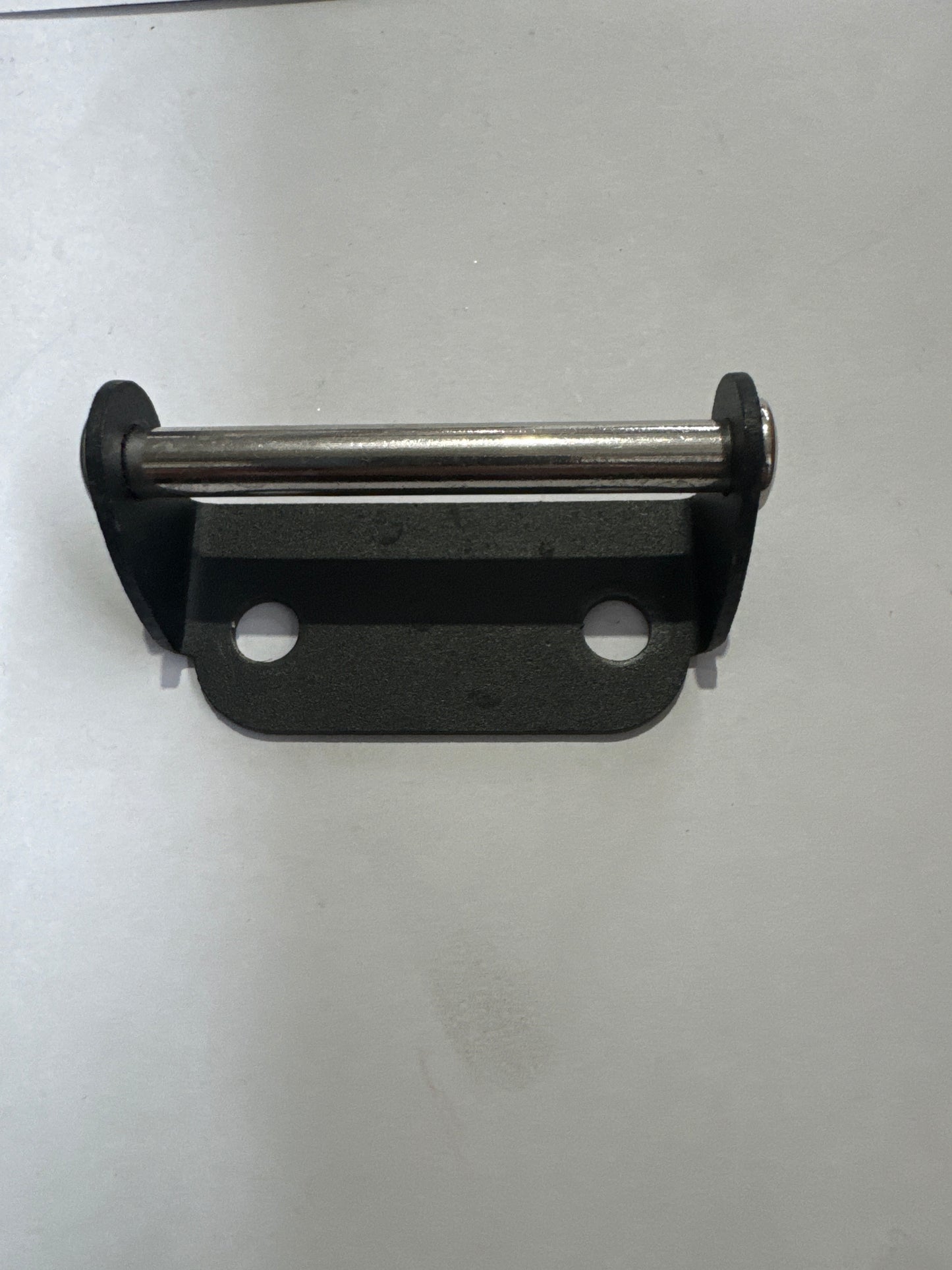 Latch Catch (uni/old) - Outback Tourer