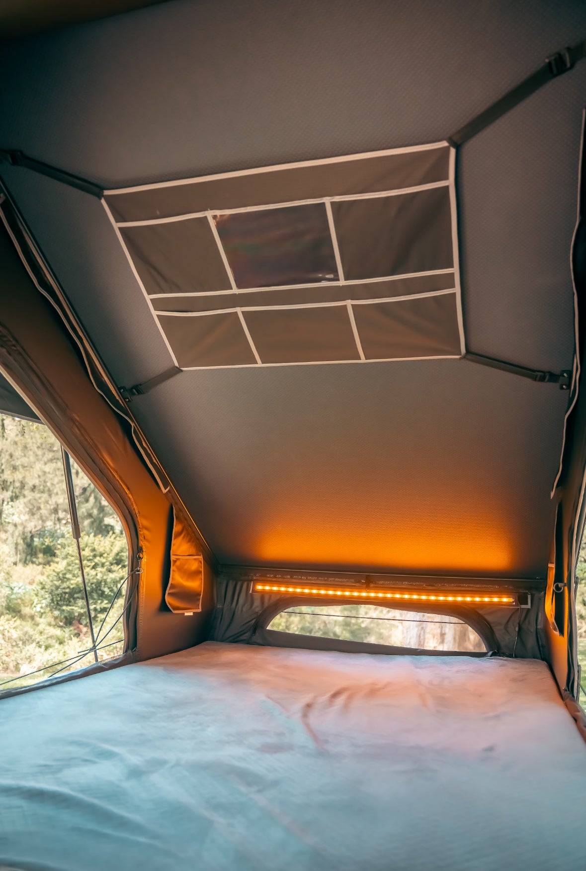 OT 1.2 X ROOFTOP TENT