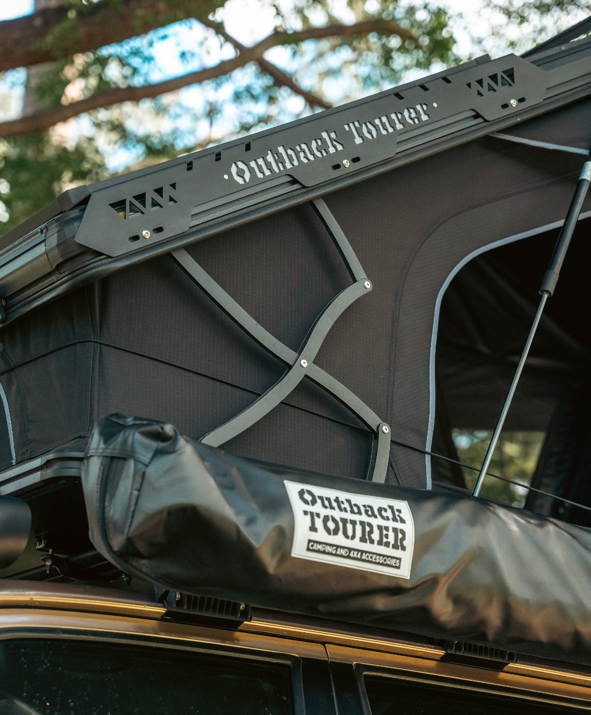 OT 1.2 X ROOFTOP TENT