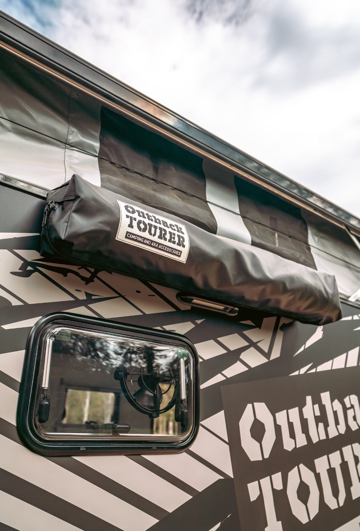 OT 16C Hybrid caravan $66,990
