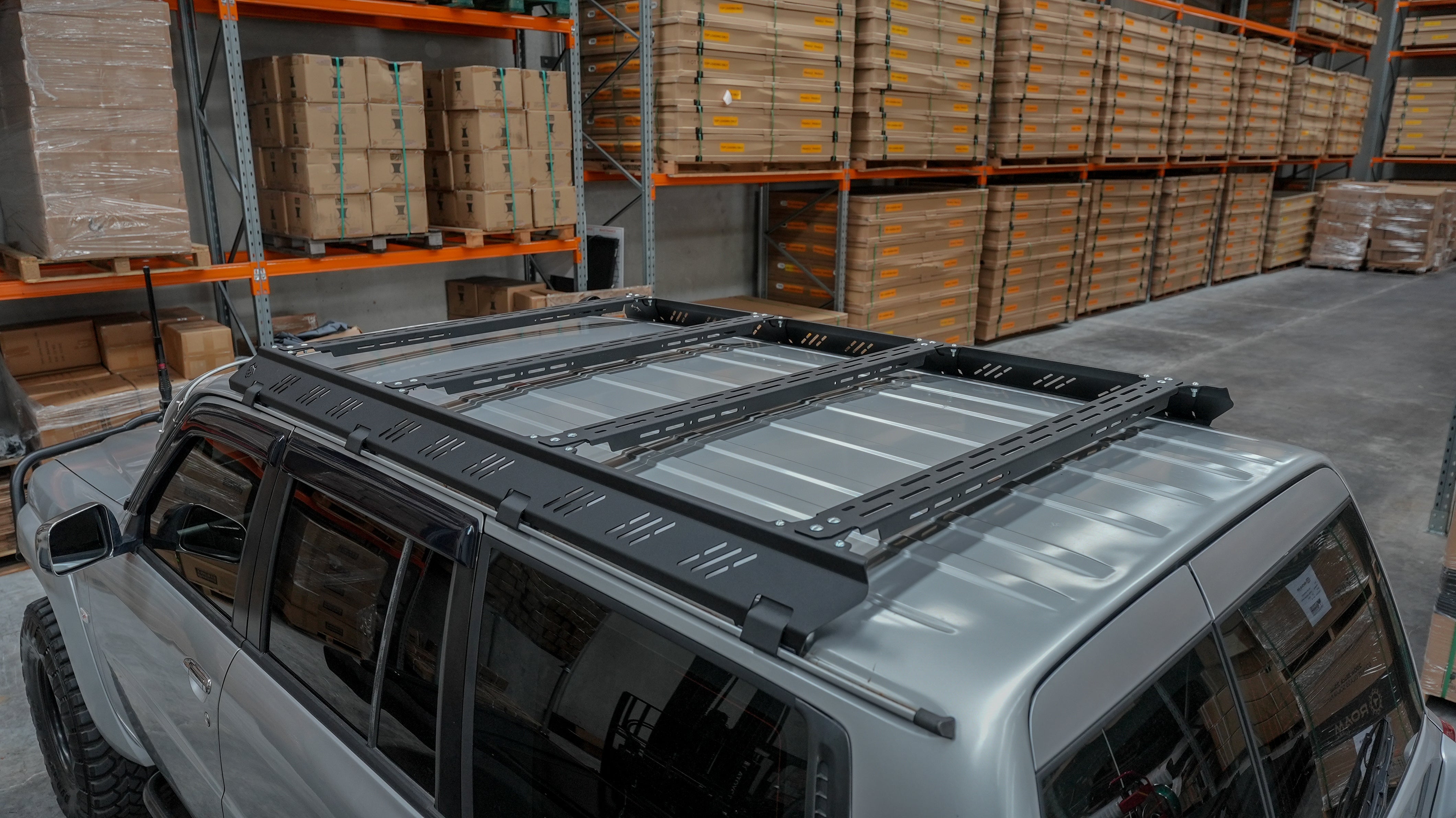 Tub & Roof Racks – Outback Tourer