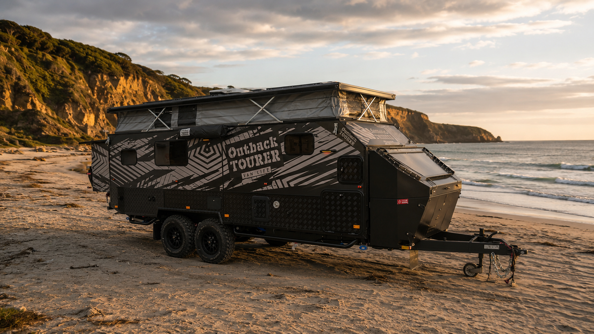 OT 19C Hybrid Caravan ( Club Lounge )