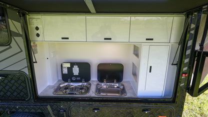 OT 16SC Hybrid Caravan $66,990 ( Side Fold Club Lounge )