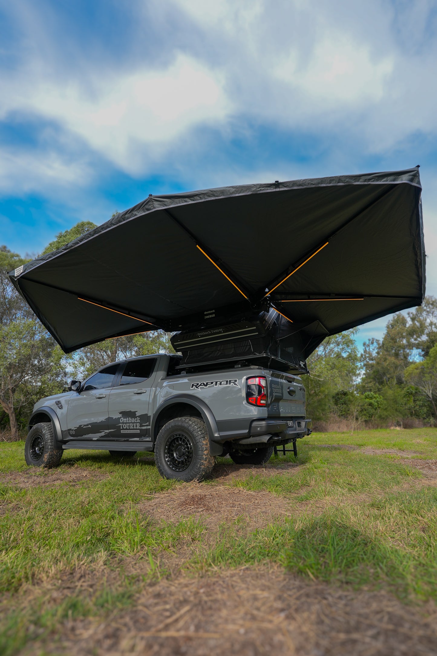 OUTBACK TOURER 270 PLUS X-TEND - Outback Tourer