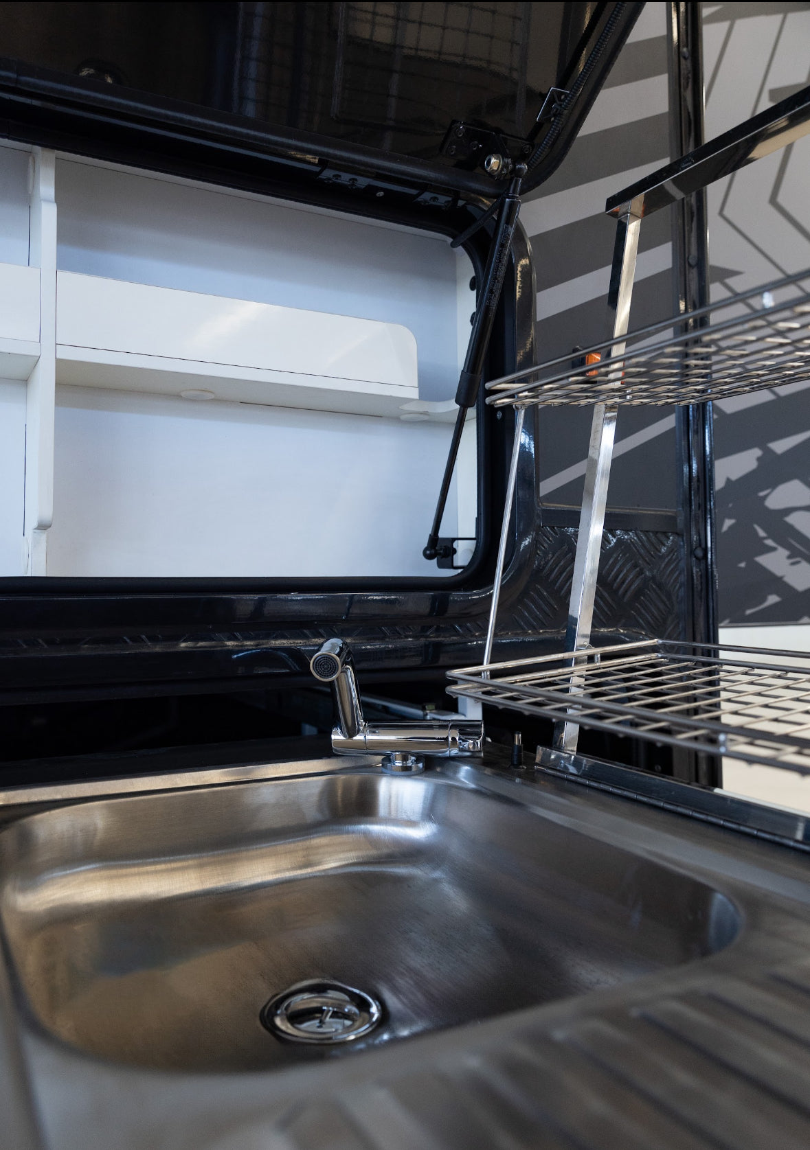 OT 16B Hybrid caravan $67,990