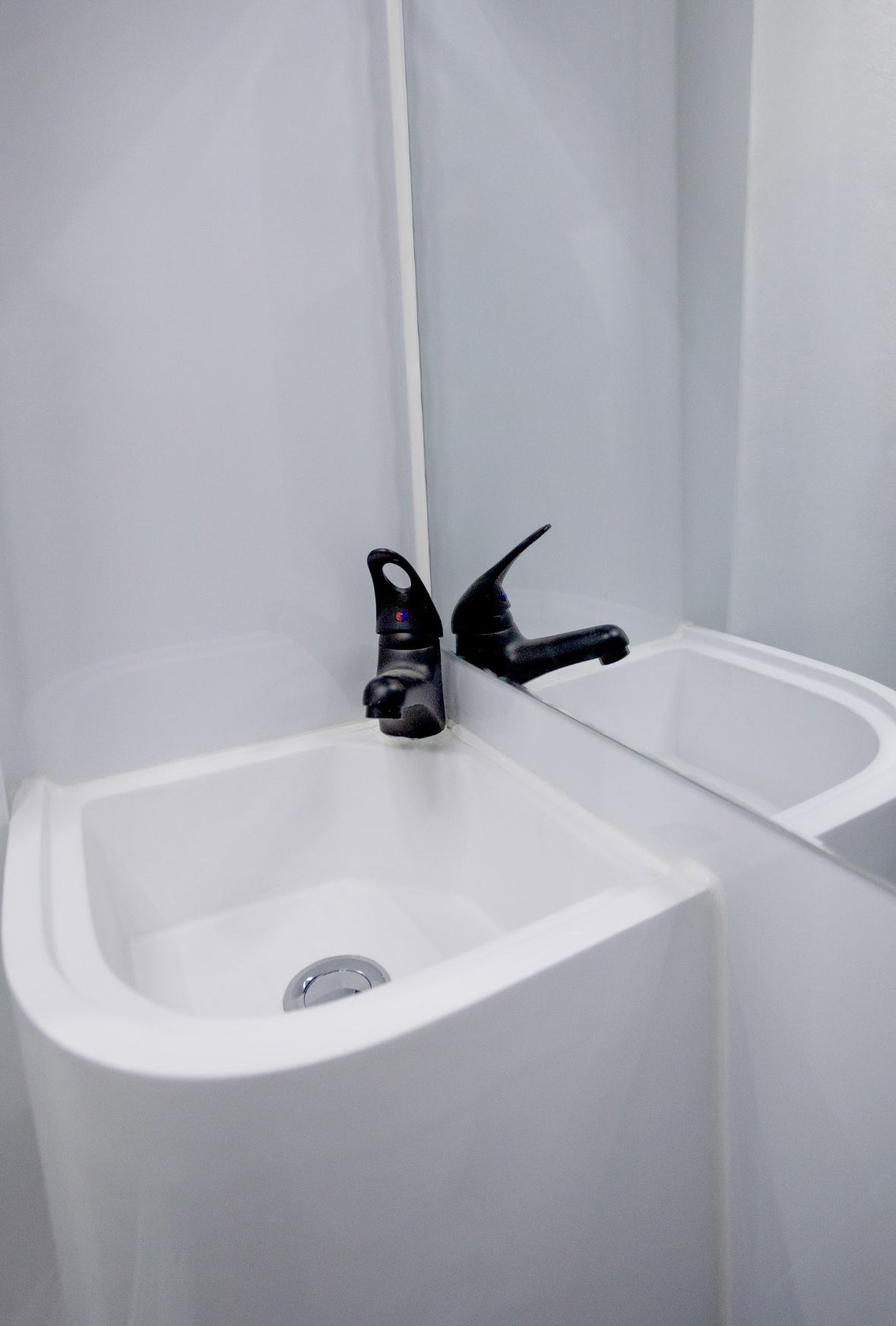 OT 16B Hybrid caravan $67,990