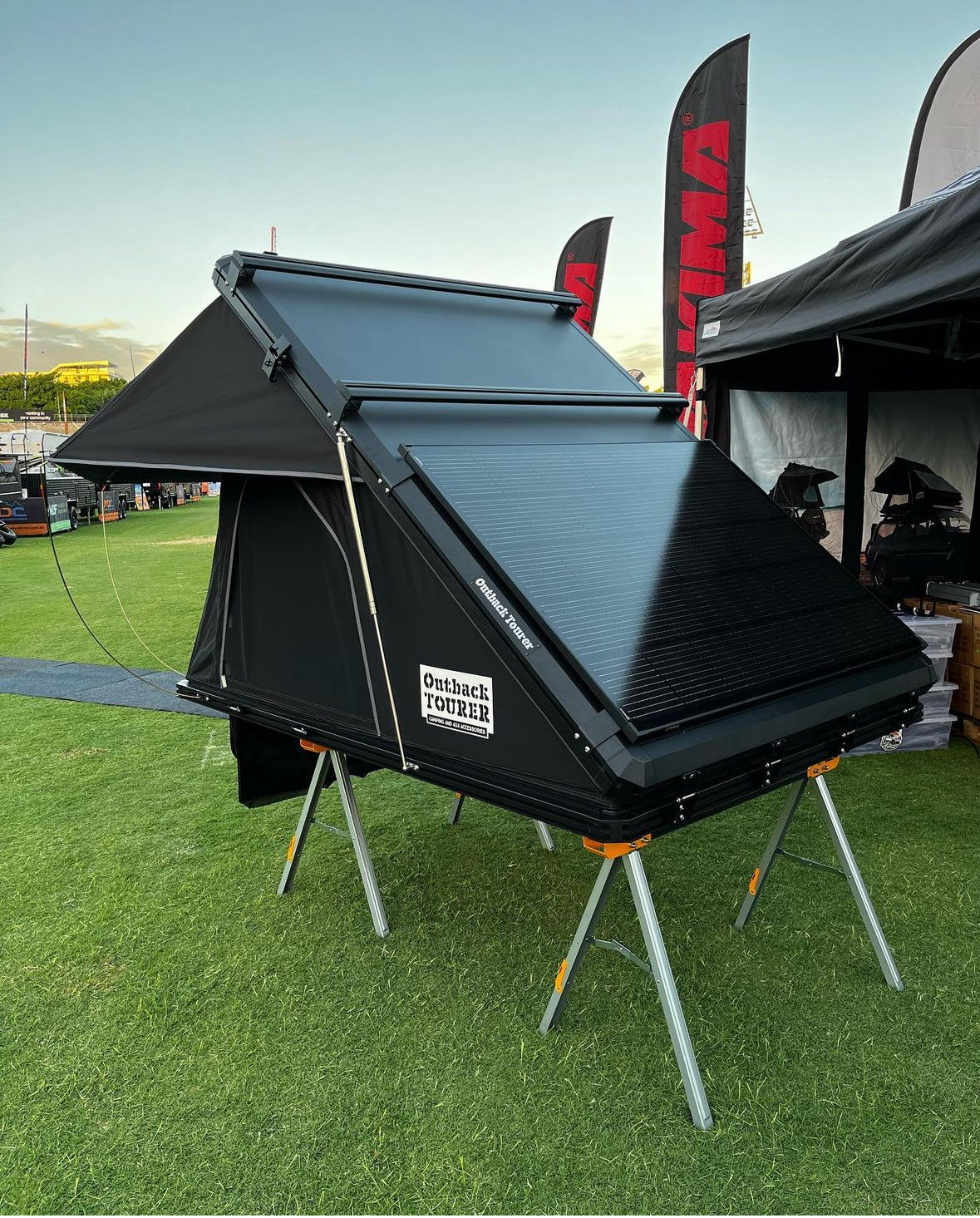 solar roof tent OT 1.4 ROOFTOP TENT – Outback Tourer