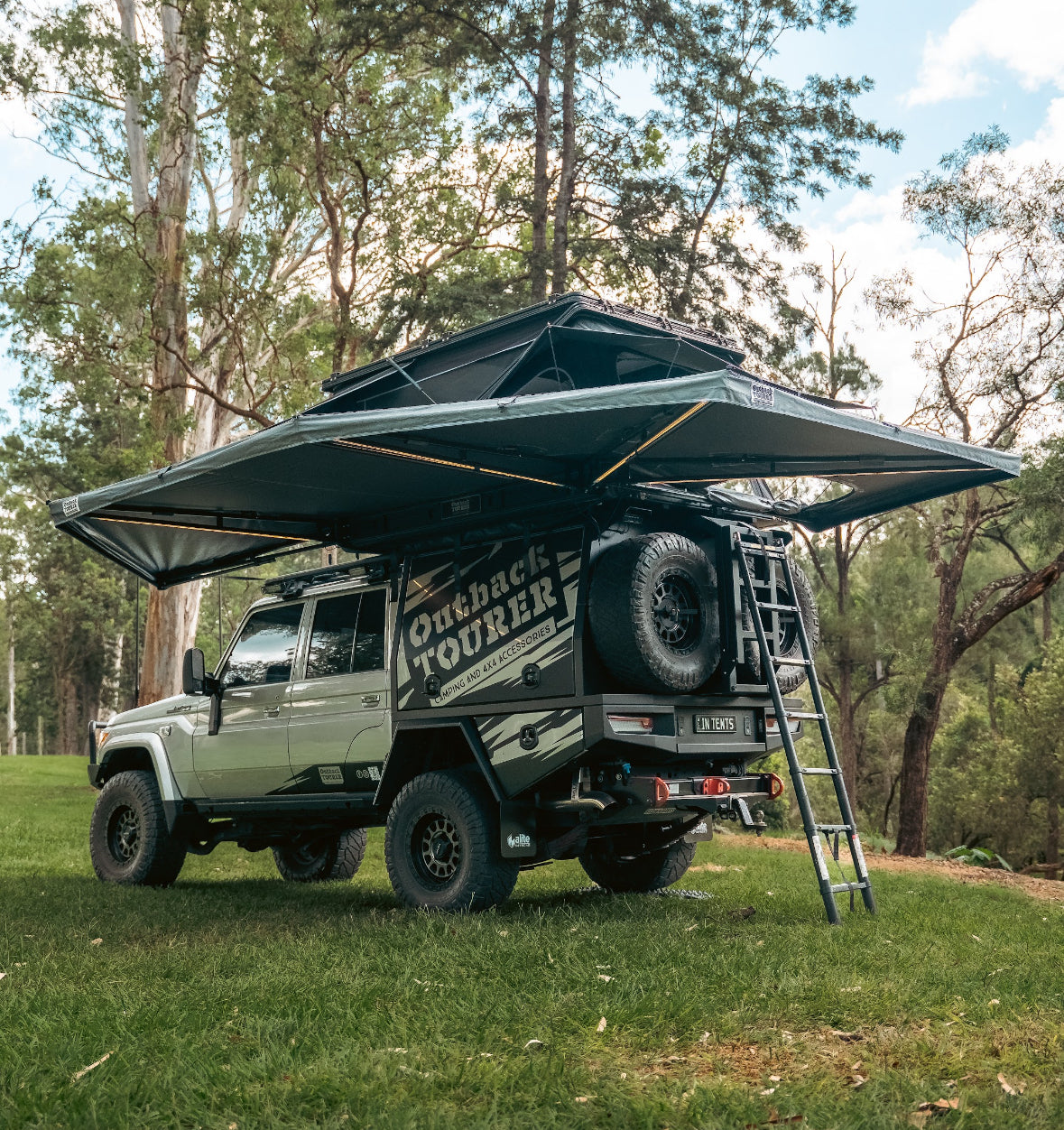 OUTBACK TOURER 270 PLUS WITH D ZIPPER