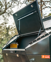 OT 16C Hybrid caravan $66,990 ( Club Lounge )