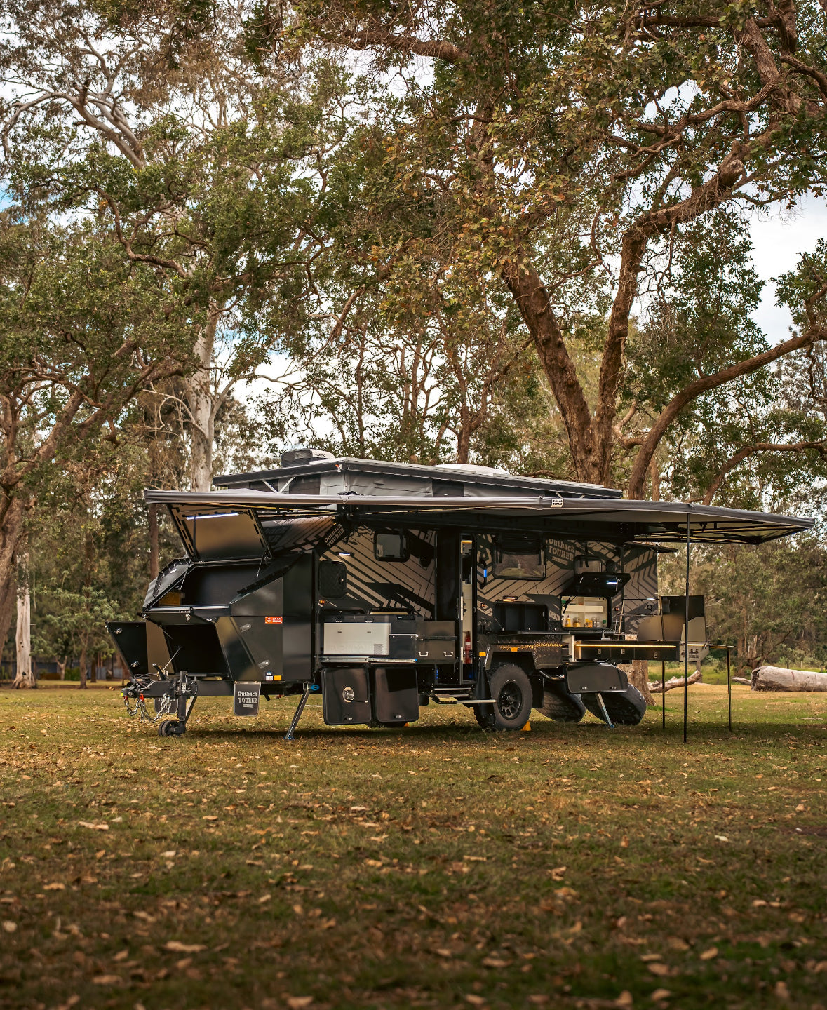 OT 16B Hybrid caravan $67,990 ( Bunk )