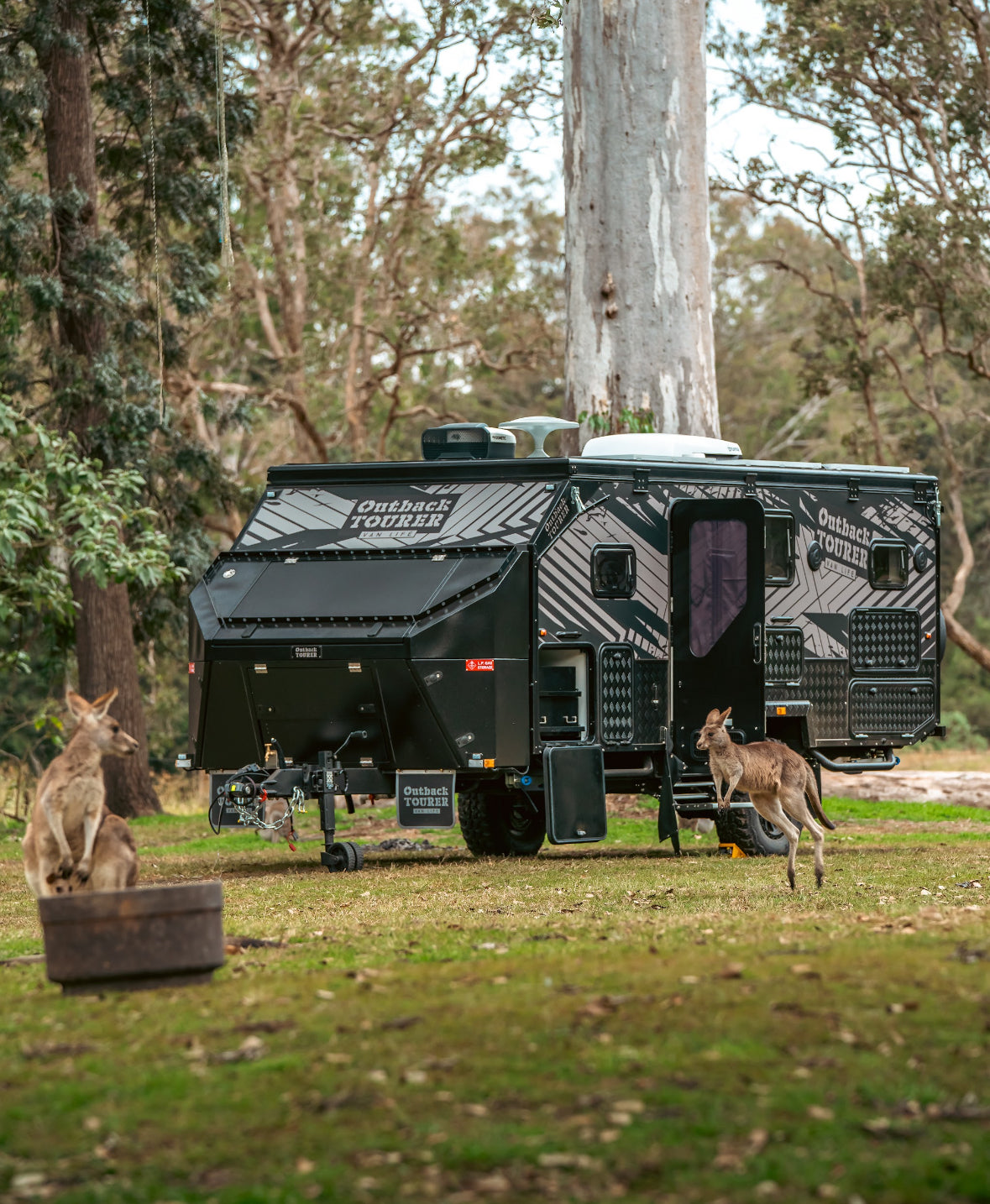 OT 16B Hybrid caravan $67,990 ( Bunk )
