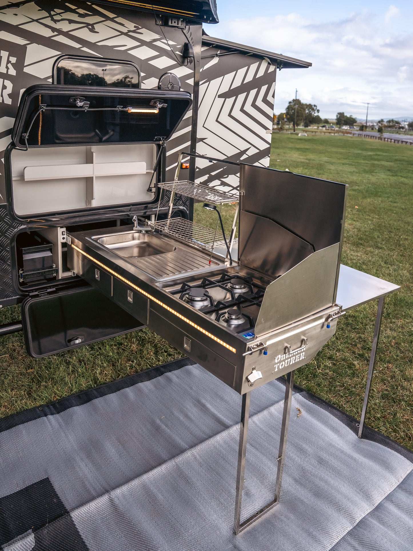 OT 19B Hybrid Caravan ( Bunk )