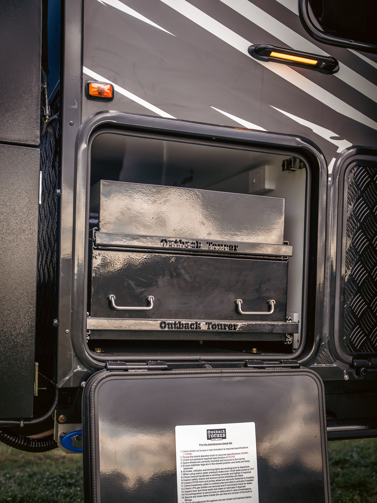 OT 19B Hybrid Caravan ( Bunk )