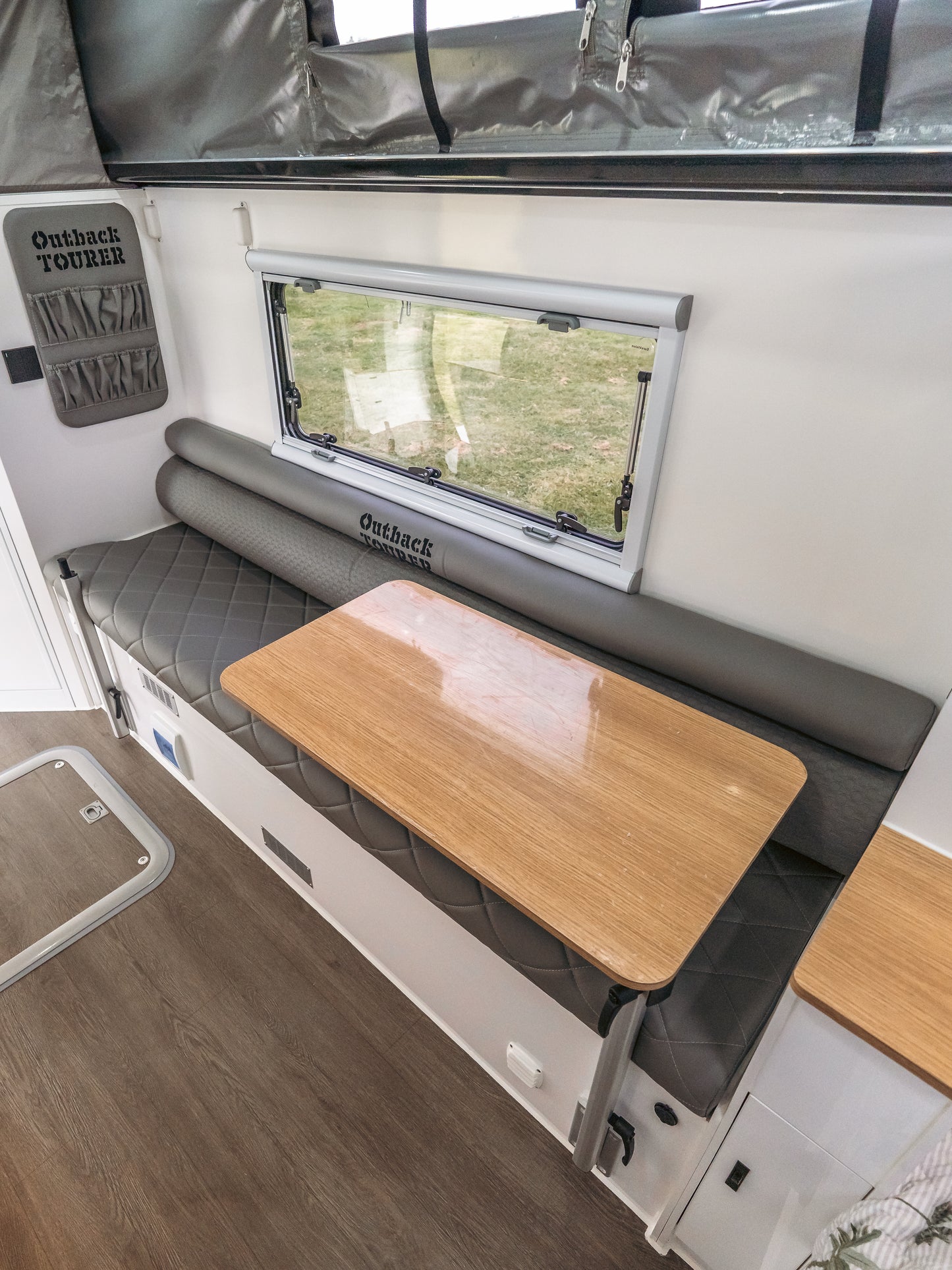 OT 19B Hybrid Caravan ( Bunk )