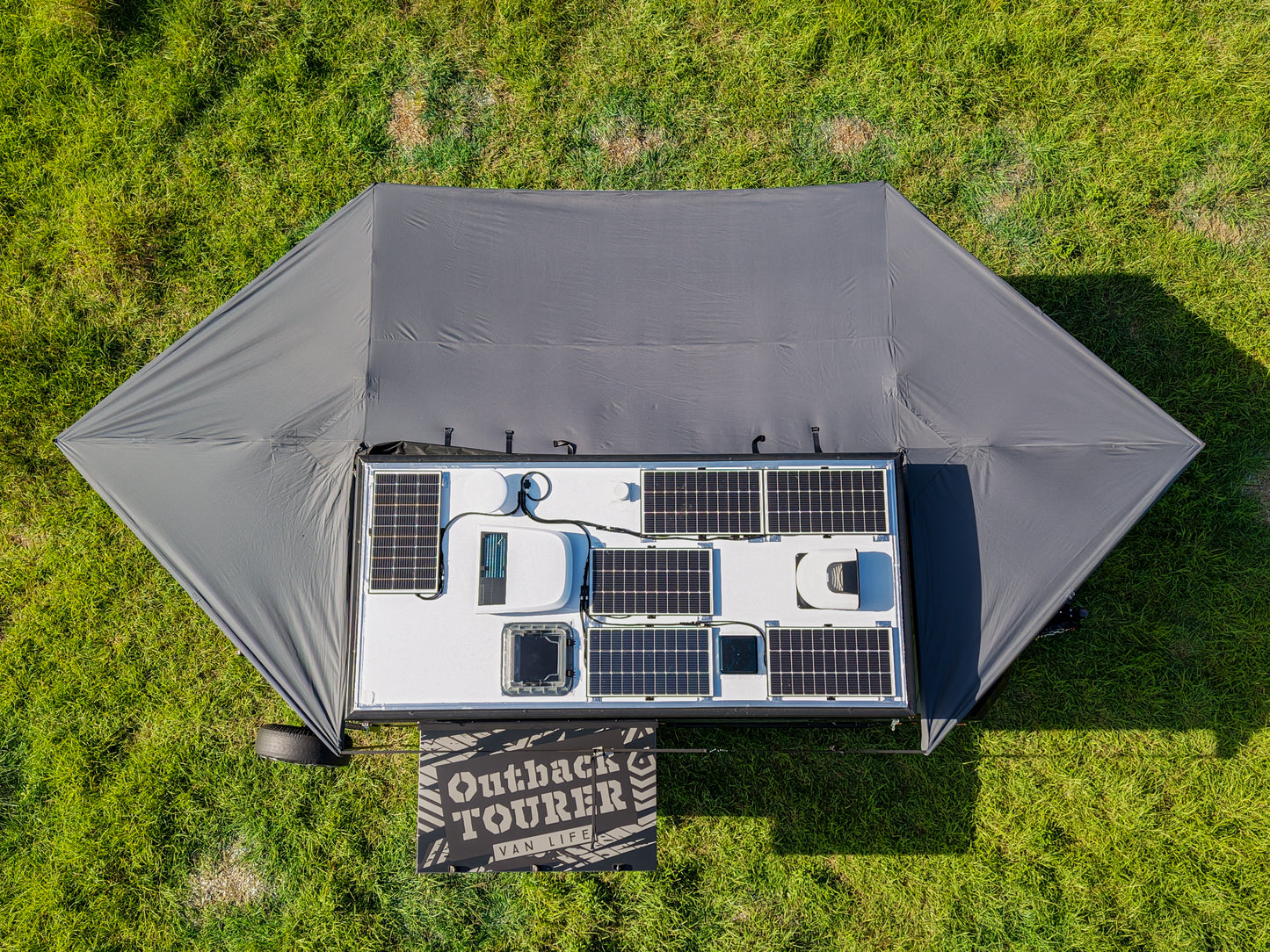 OT 16SC Hybrid Caravan $66,990 ( Side Fold Club Lounge )