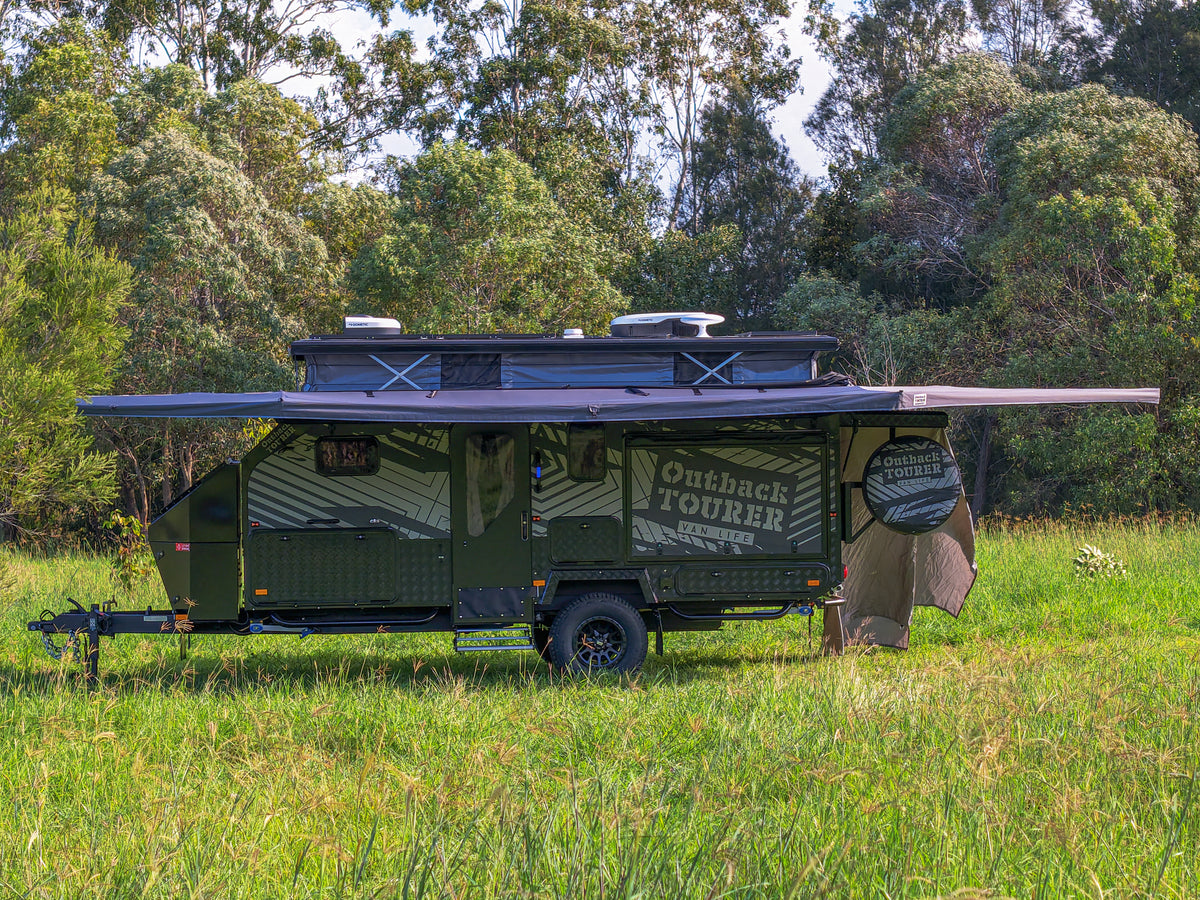 OT 16SC Hybrid Caravan $66,990 ( Side Fold Club Lounge )