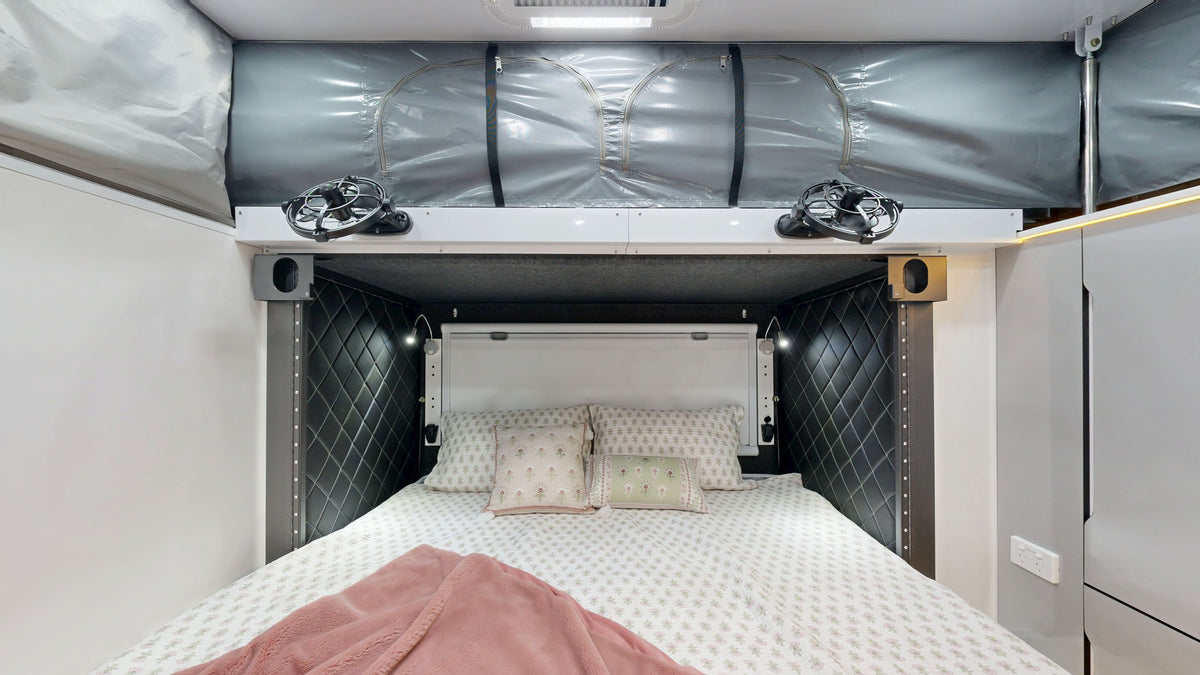 OT 16SC Hybrid Caravan ( Side Fold Club Lounge )