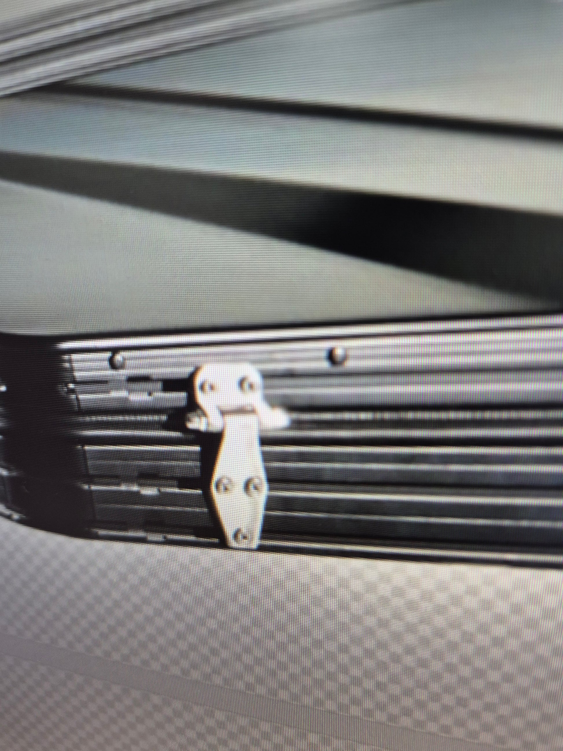 1.3 St Hinge - Outback Tourer