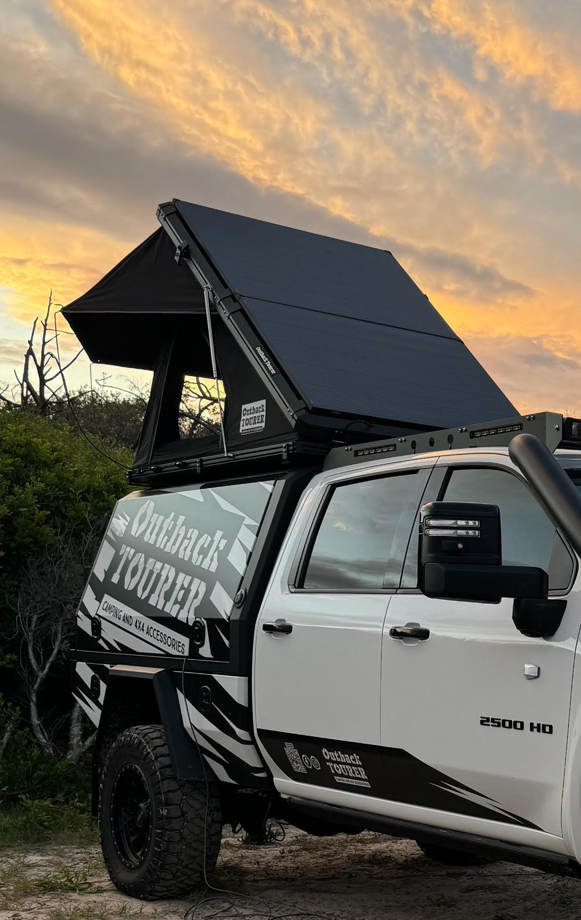 OT 1.4 ROOFTOP TENT